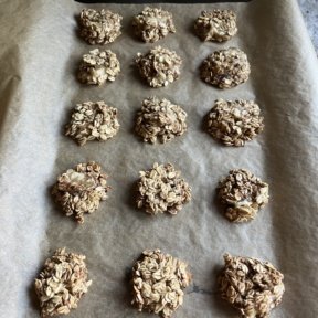 Making gluten-free Healthy Banana Oat Cookies