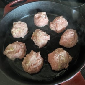 Making the turkey burgers for Sweet Potato Turkey Sliders